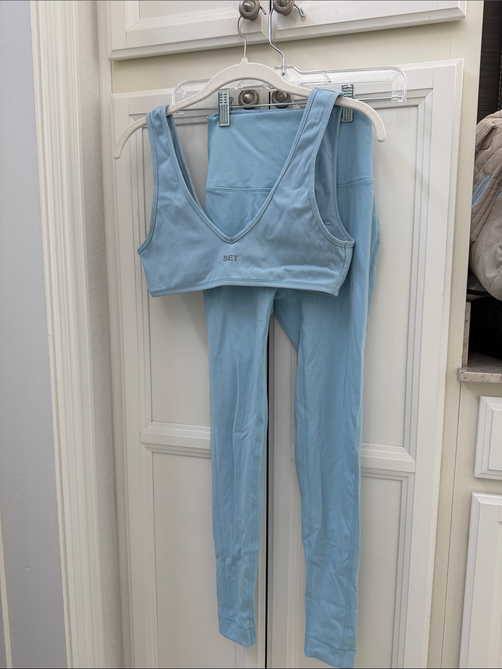 SET Active Sky Blue Leggings and Sports Bra Set Size Small